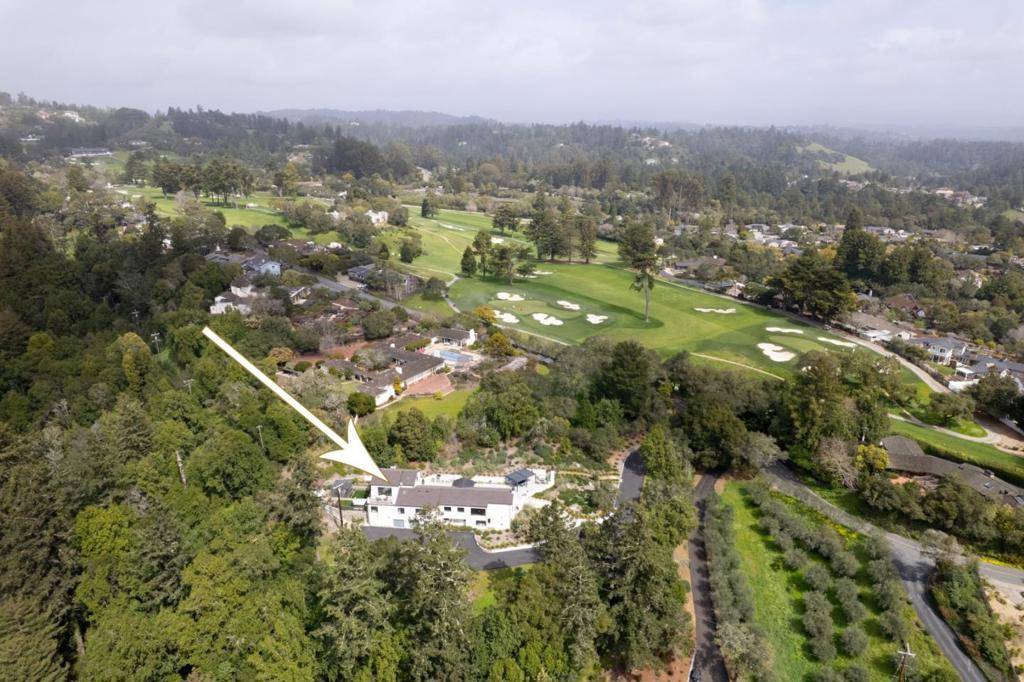 Santa Cruz, CA 95060,39 Hollins DR