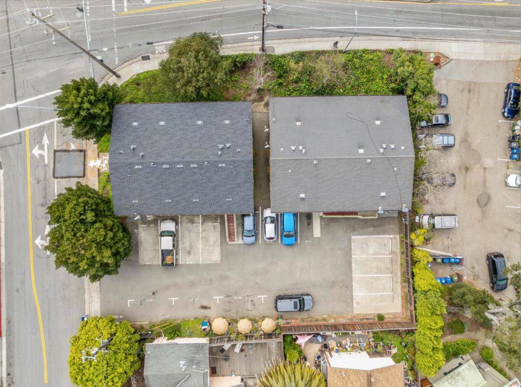 Santa Cruz, CA 95062,2945 Capitola RD