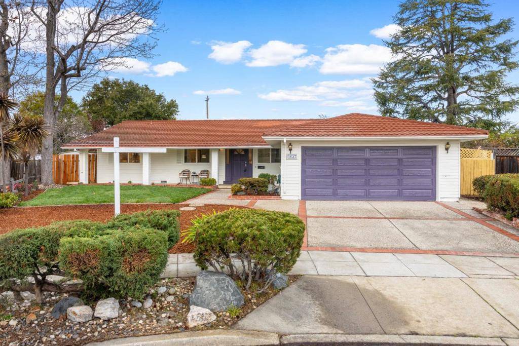 Sunnyvale, CA 94087,1637 Kitchener DR