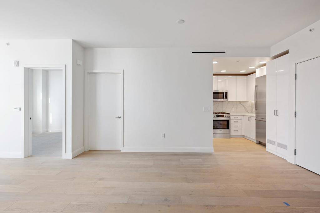 San Francisco, CA 94103,588 Minna ST #503