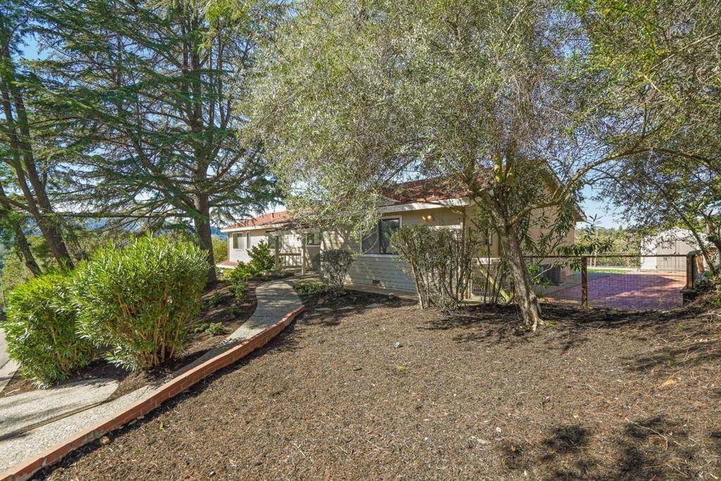 Orinda, CA 94563,79 Muth DR