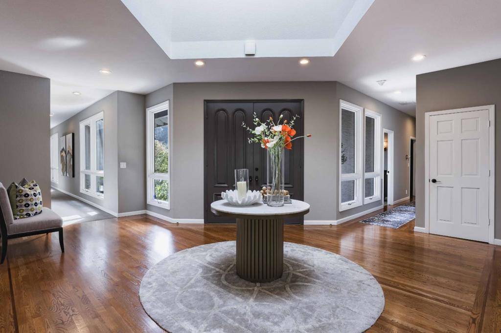 Los Altos Hills, CA 94022,27885 Fawn Creek CT