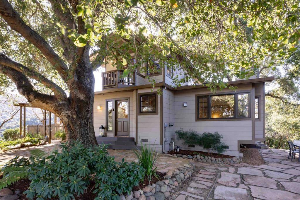 Los Altos Hills, CA 94022,27261 Sherlock RD