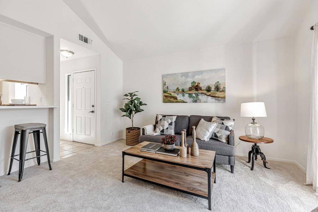 Morgan Hill, CA 95037,749 Anne LN
