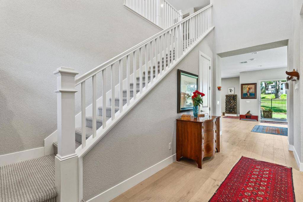 Seaside, CA 93955,1838 Links DR