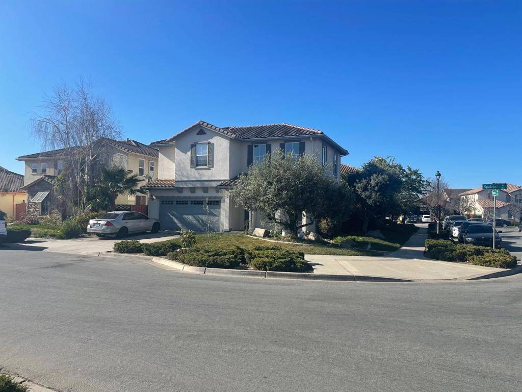 Salinas, CA 93905,1540 Spoleto ST