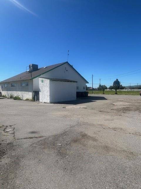 Hollister, CA 95023,6501 Fairview RD