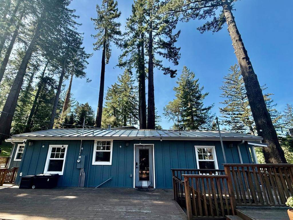 Redwood City, CA 94062,46 Skyline DR