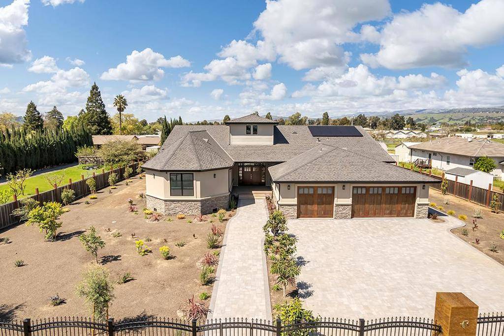 San Martin, CA 95046,475 E Middle AVE