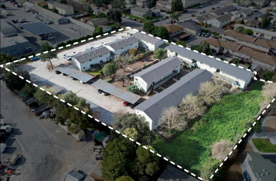Gilroy, CA 95020,611 E 7th ST