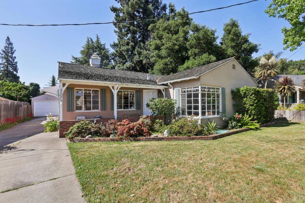 Castro Valley, CA 94546,22075 Baywood AVE