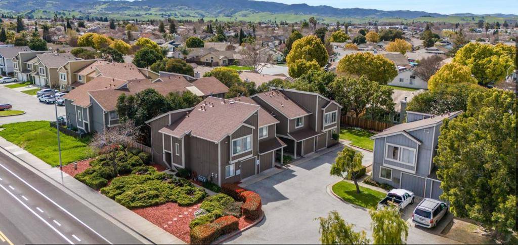 Hollister, CA 95023,940 Memorial DR