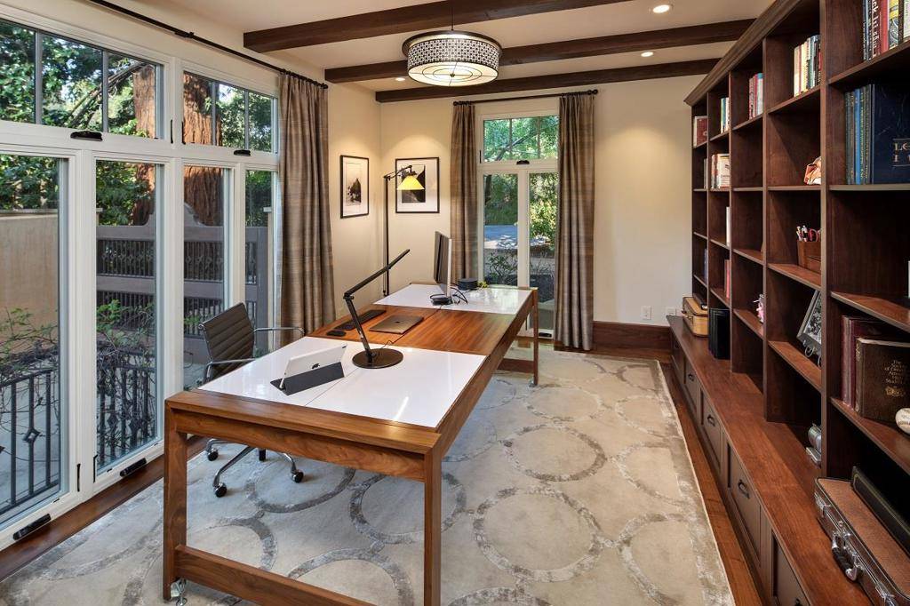 Palo Alto, CA 94301,420 Palm ST