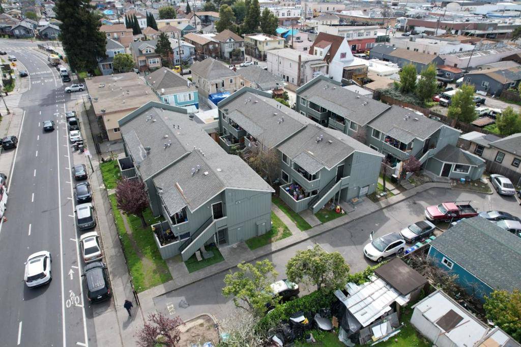 Oakland, CA 94601,4527 Bancroft AVE
