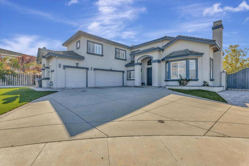 San Jose, CA 95135,5213 Silvercrest Ridge CT