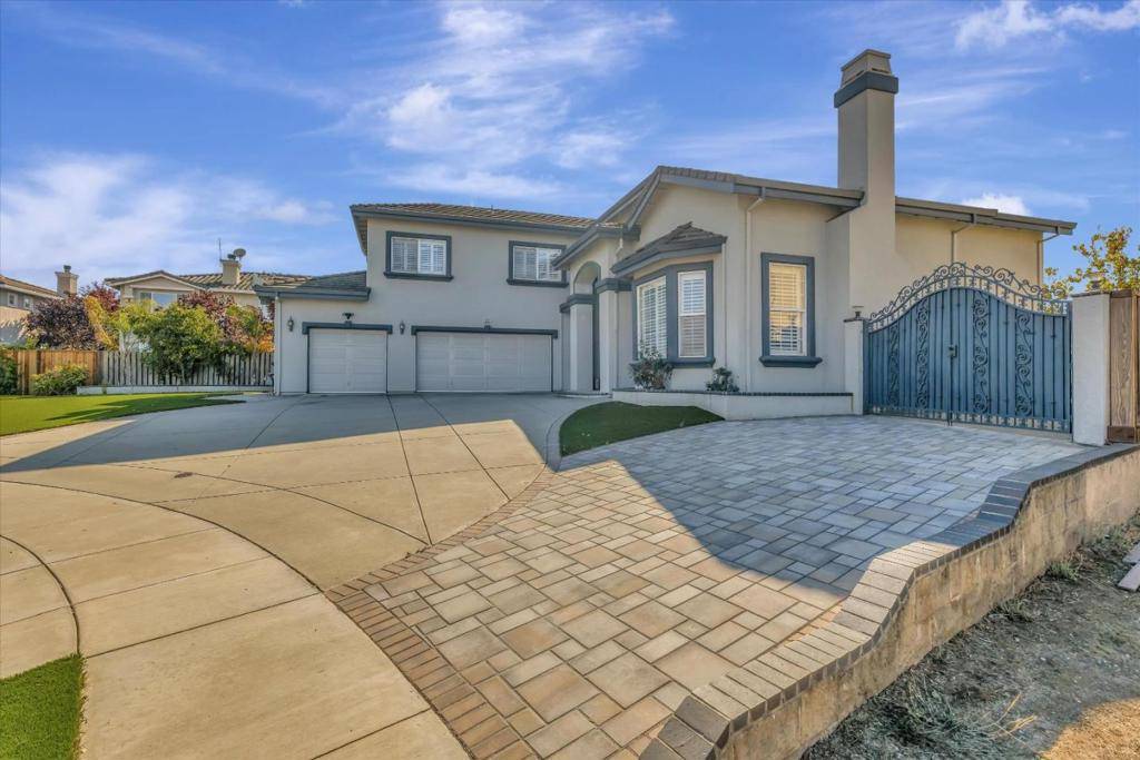 San Jose, CA 95135,5213 Silvercrest Ridge CT
