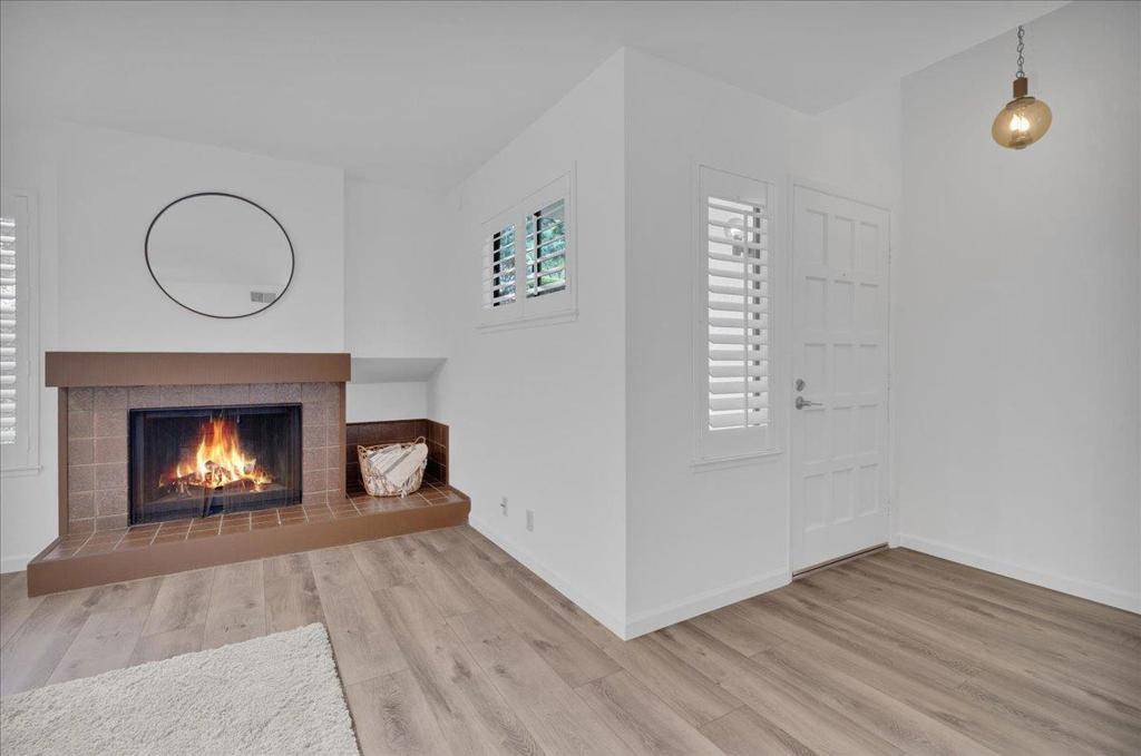 Pacific Grove, CA 93950,605 Acorn CT