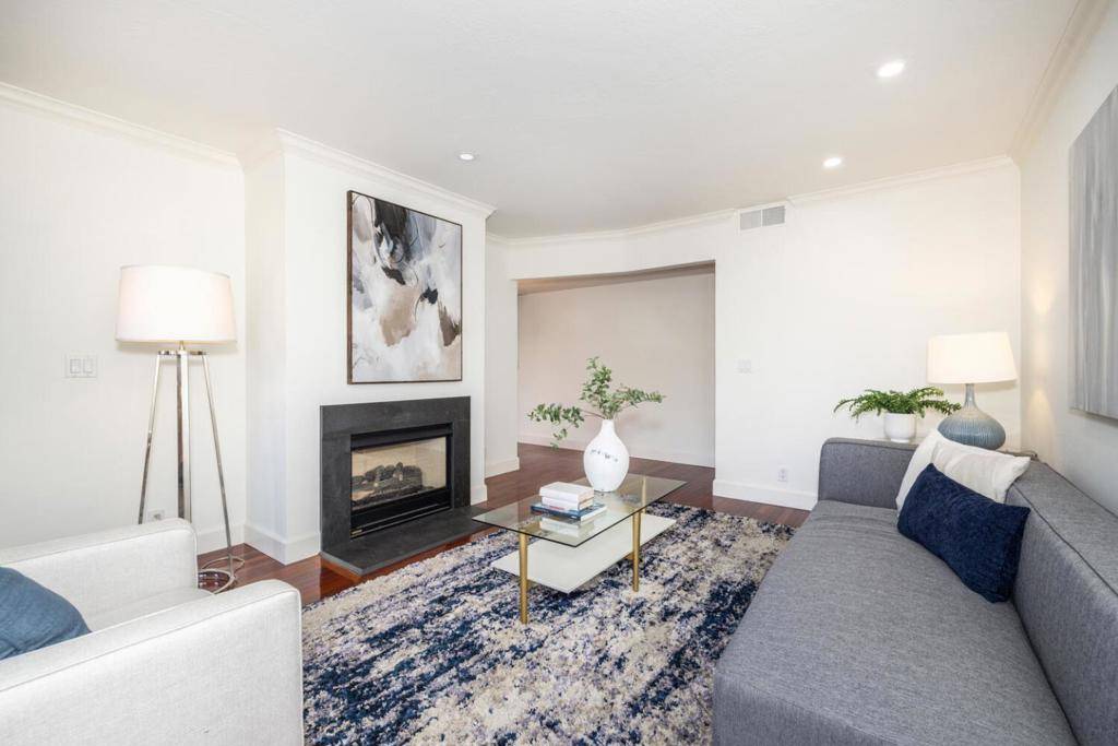 Palo Alto, CA 94301,617 Forest AVE