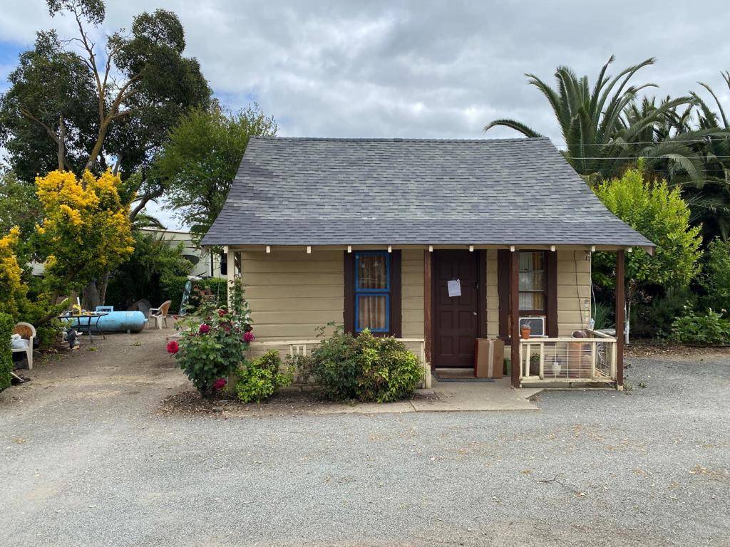 Morgan Hill, CA 95037,15860 Hill RD #A
