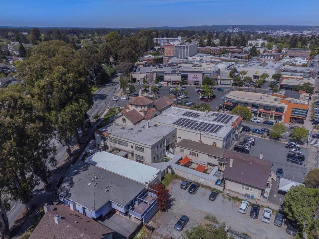 Burlingame, CA 94010,124 El Camino Real