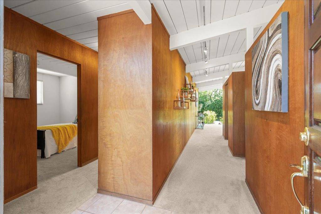 Palo Alto, CA 94303,3469 Thomas DR
