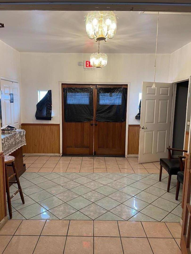 Oakland, CA 94607,2439 Adeline ST