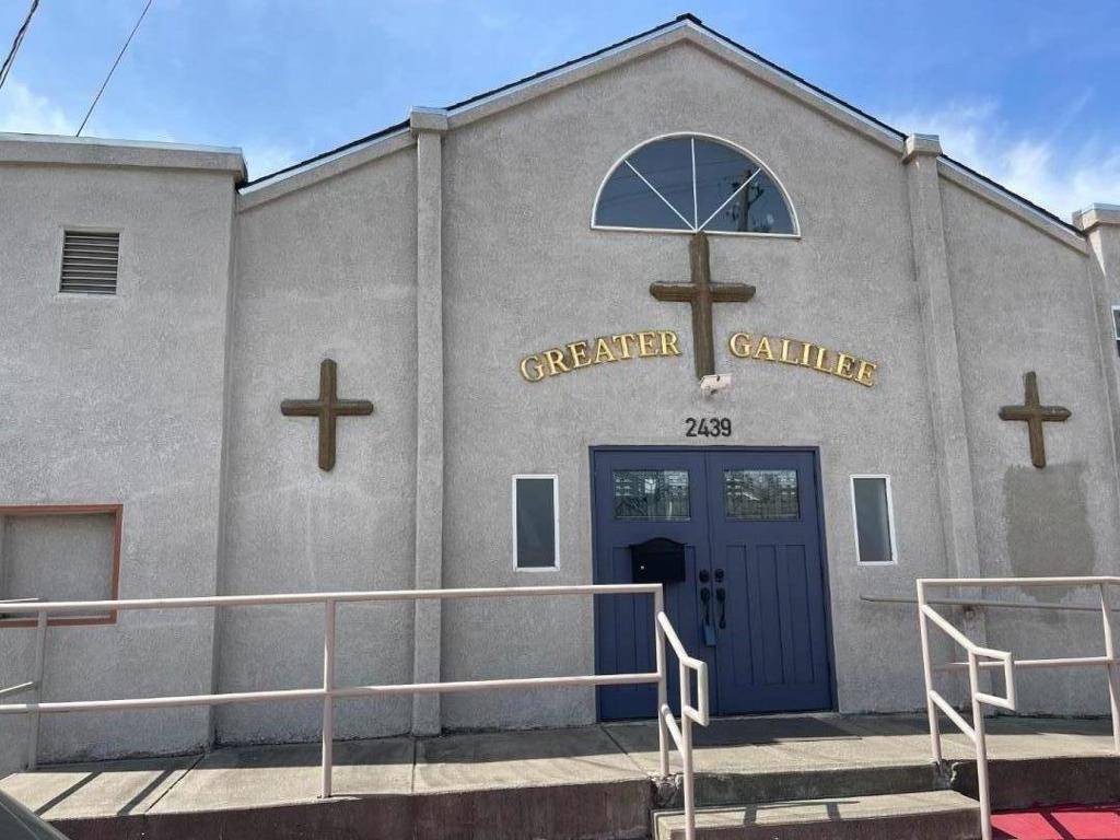 Oakland, CA 94607,2439 Adeline ST