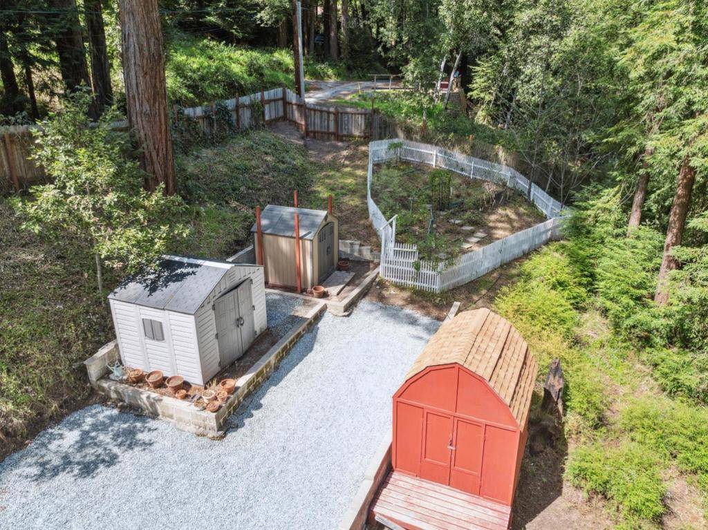Felton, CA 95018,10680 Vera AVE