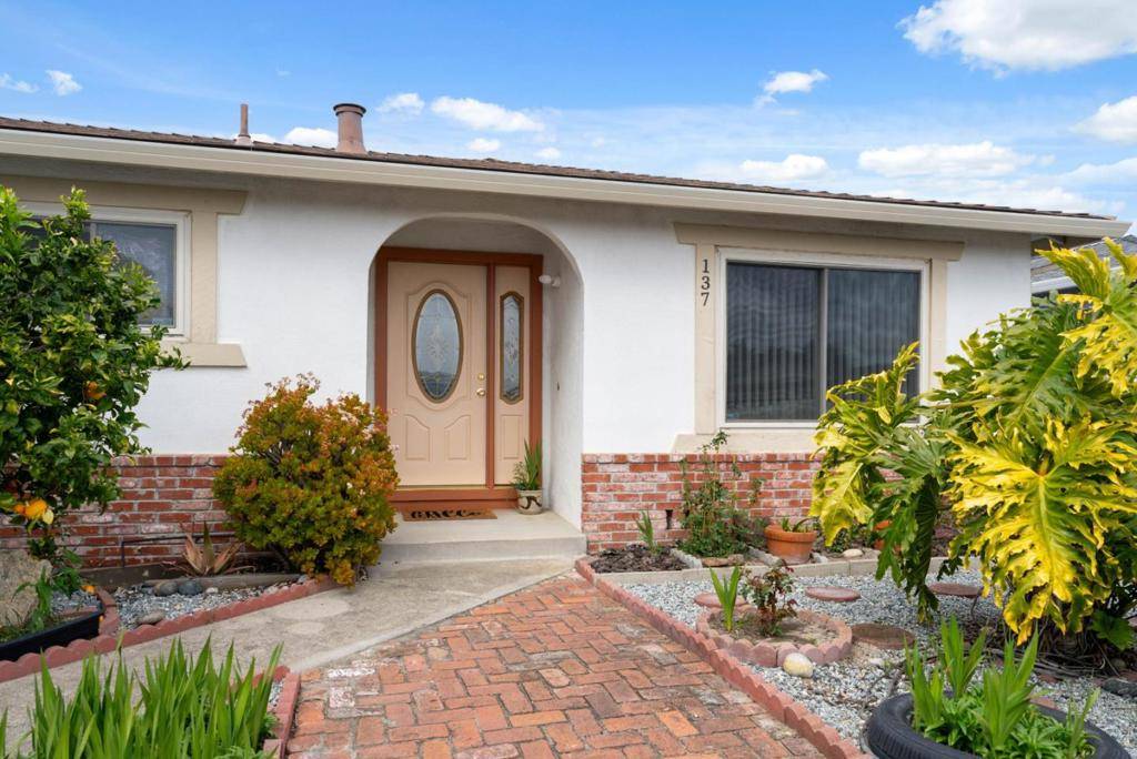 Marina, CA 93933,137 Silverwood PL