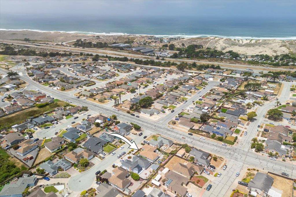 Marina, CA 93933,137 Silverwood PL