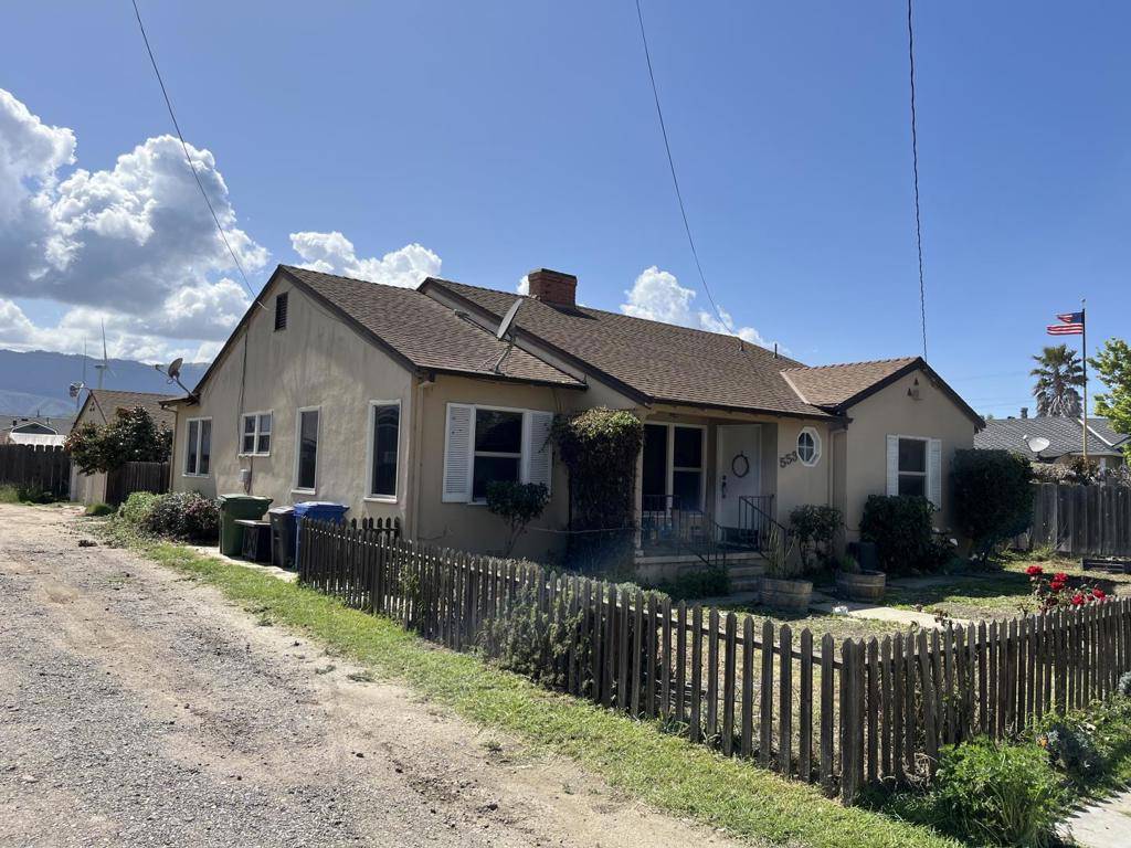 Gonzales, CA 93926,553 Center ST