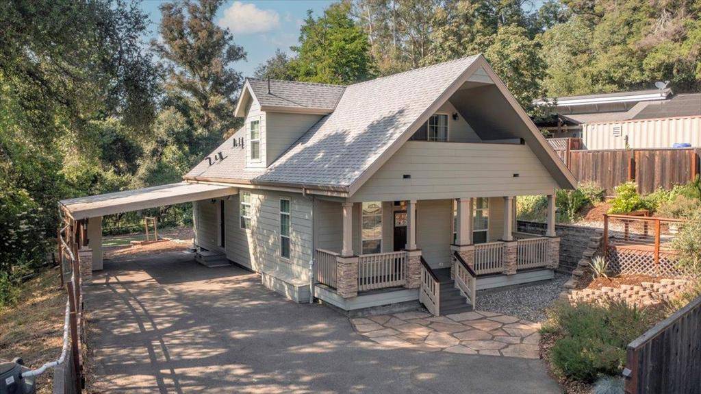 Los Gatos, CA 95033,24130 Loma Prieta AVE