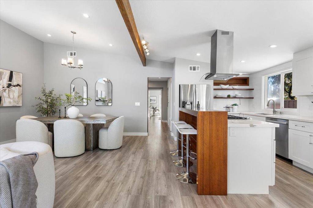 Sunnyvale, CA 94089,760 Lakeknoll DR