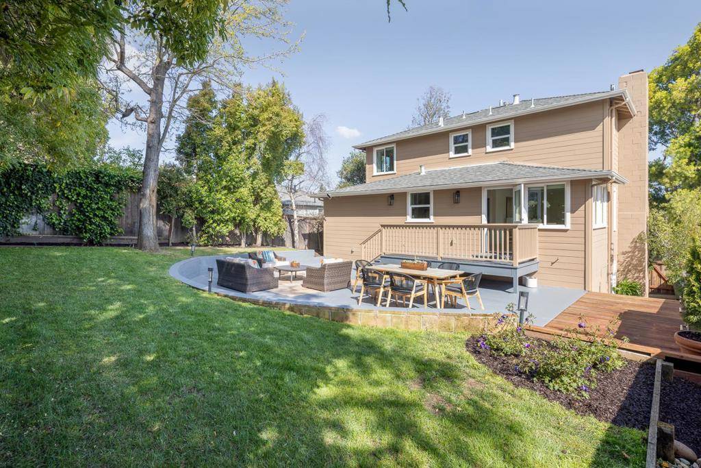 San Carlos, CA 94070,411 Ridge RD