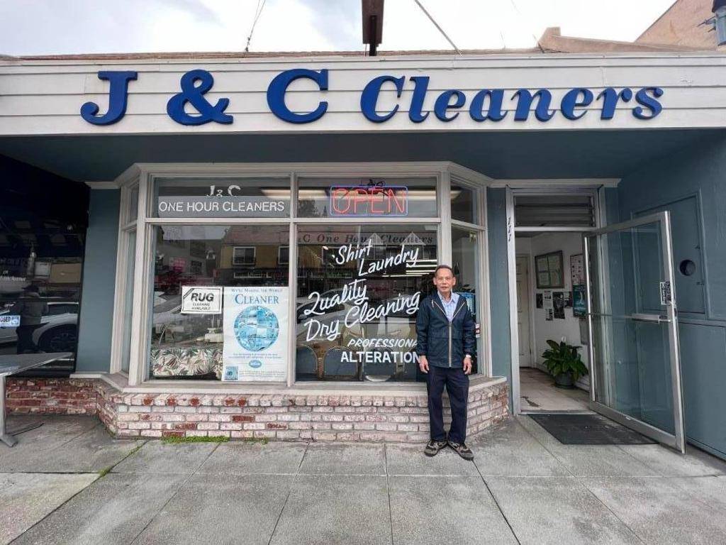 San Mateo, CA 94403,111 111 W 25th ST