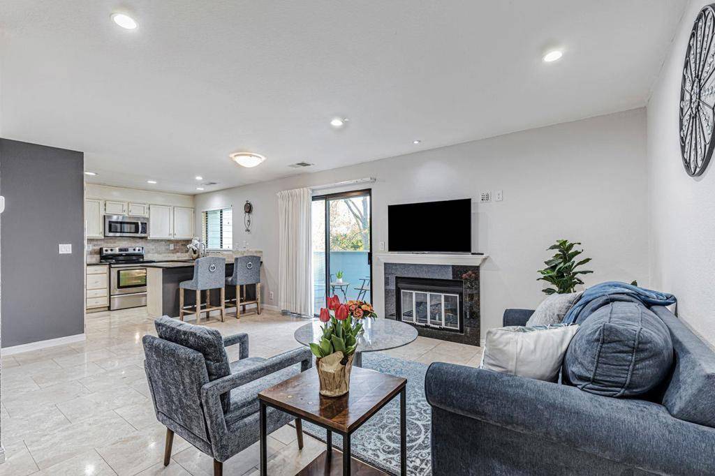 Pacheco, CA 94553,94 Elder DR #F