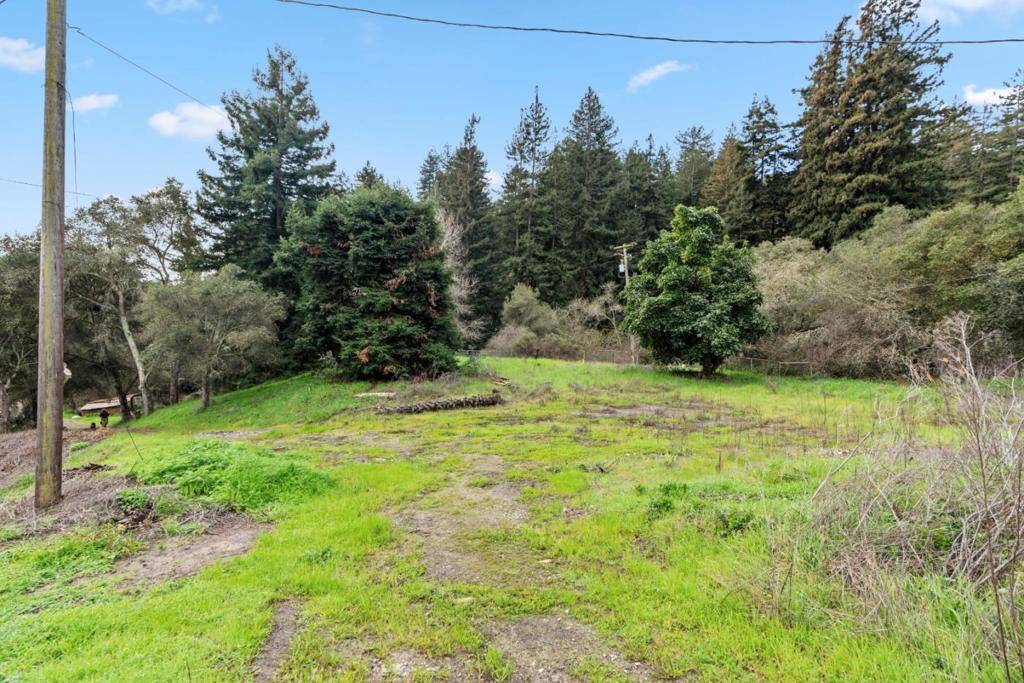 Watsonville, CA 95076,530 Apple Valley LN