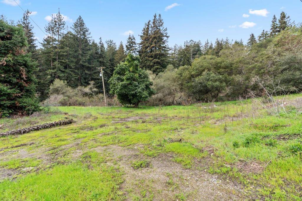 Watsonville, CA 95076,530 Apple Valley LN