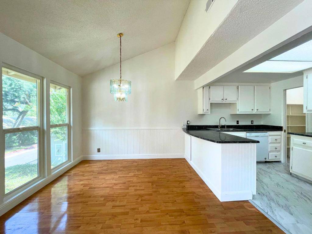 Sacramento, CA 95826,7959 La Riviera DR