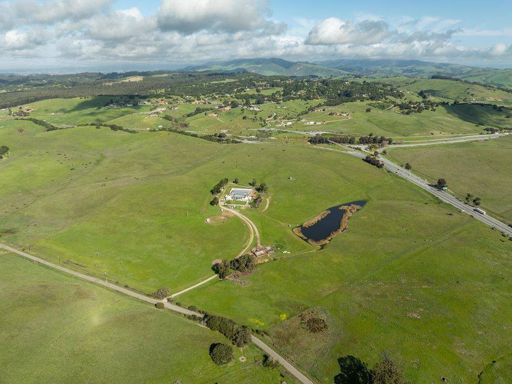 San Juan Bautista, CA 95045,600 Rocks RD