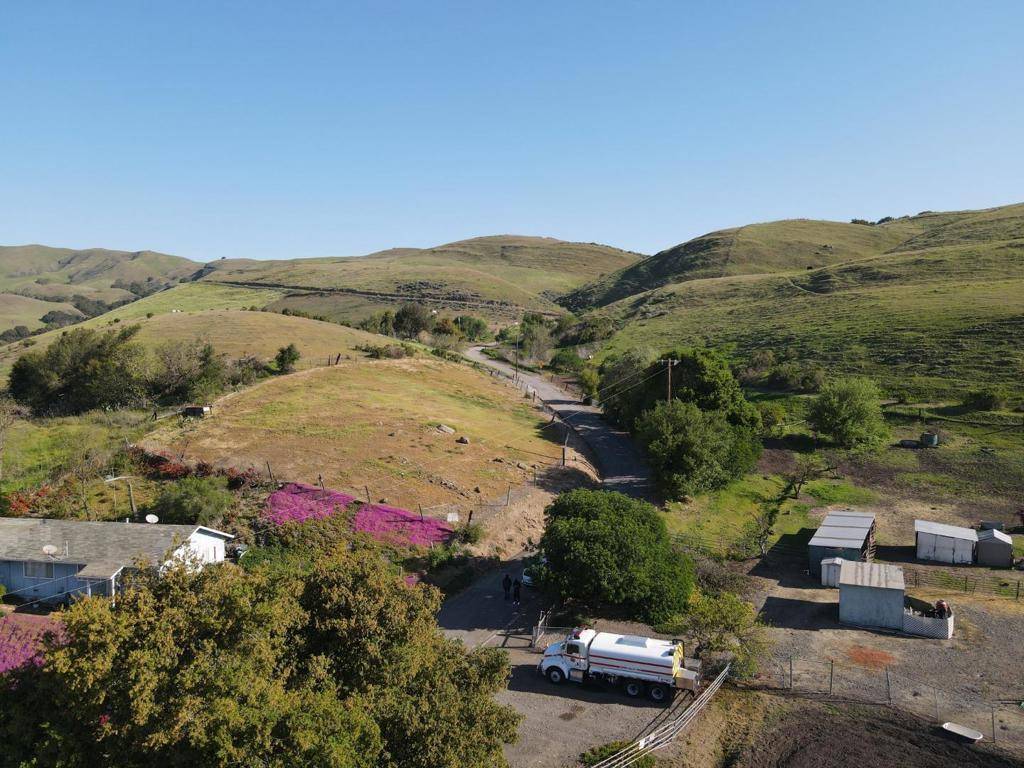 Milpitas, CA 95035,3463 Calaveras RD