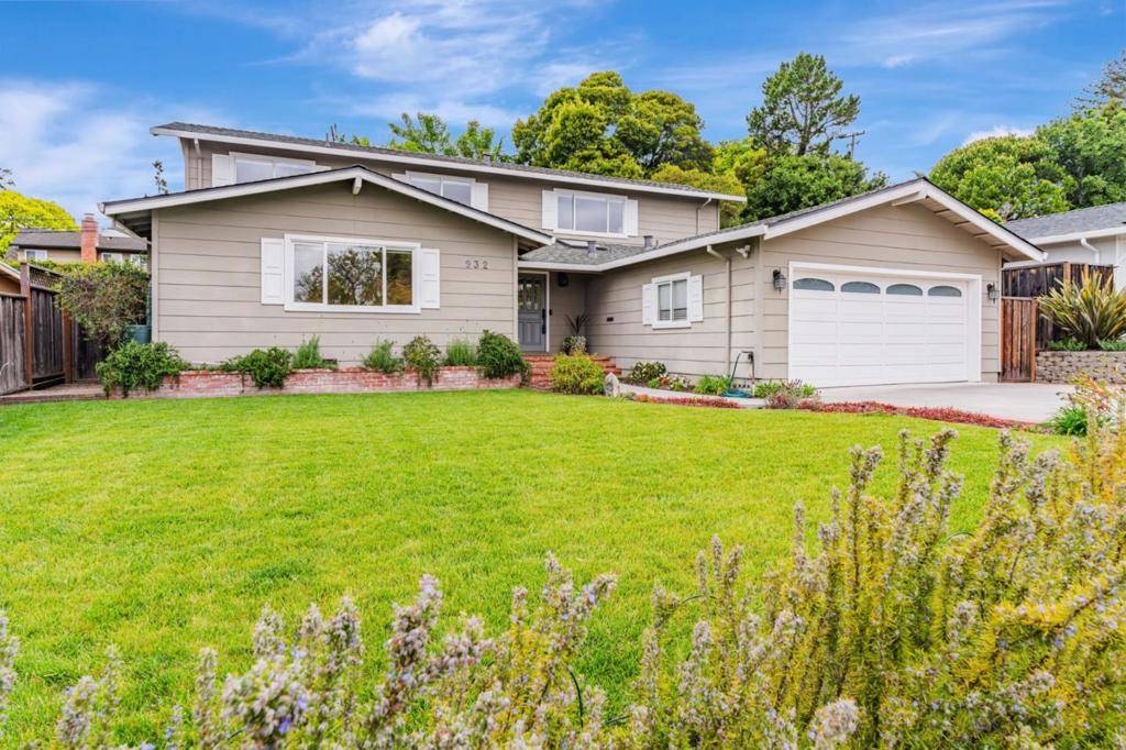 Redwood City, CA 94061,932 Pleasant Hill RD