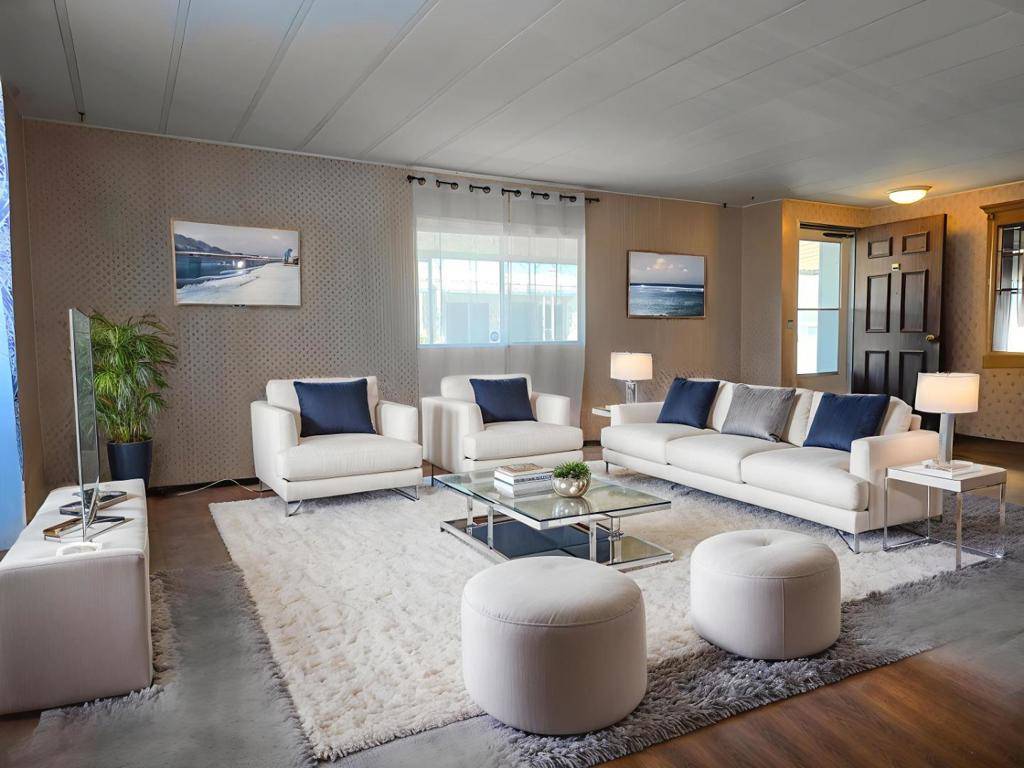 Salinas, CA 93905,150 Kern ST