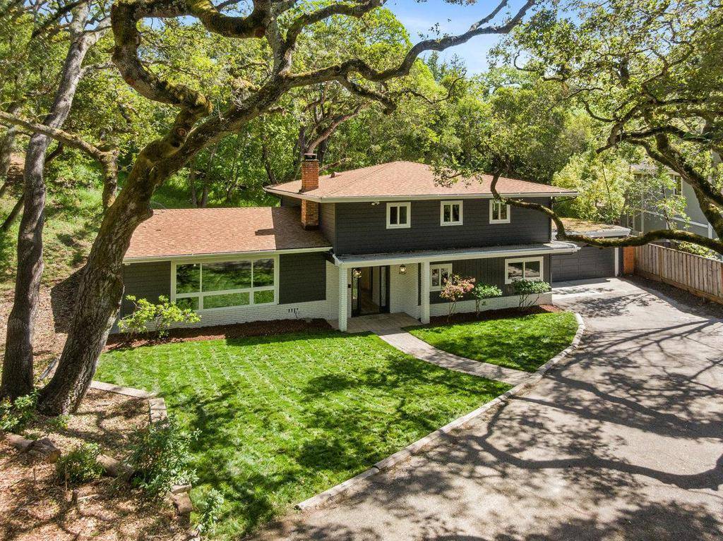Redwood City, CA 94062,2085 Edgewood RD