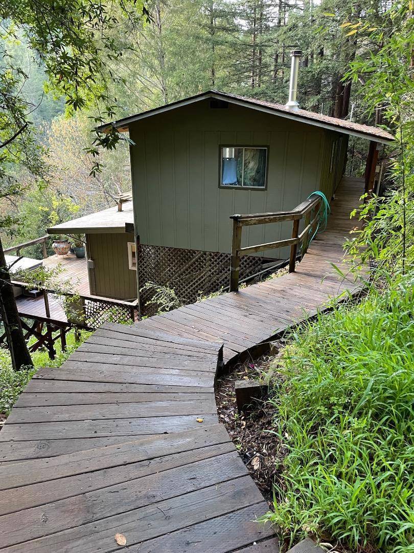 Felton, CA 95018,10188 Lake BLVD