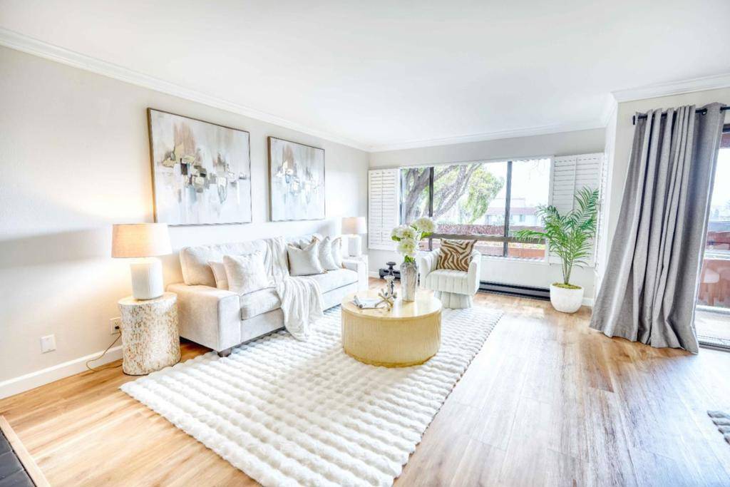 San Mateo, CA 94404,465 Fathom DR #106