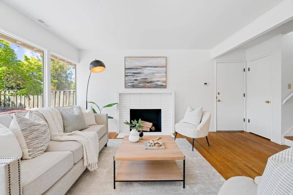 Sunnyvale, CA 94086,725 Pierino AVE