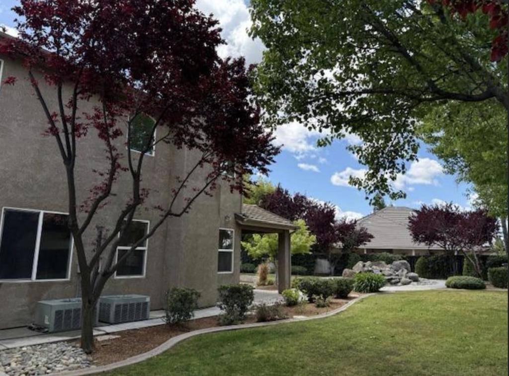 Clovis, CA 93619,4535 N Outlook