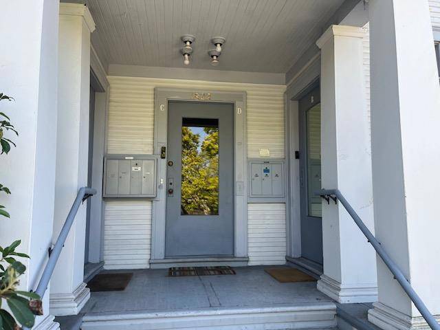 Berkeley, CA 94703,1822 Hearst AVE #B