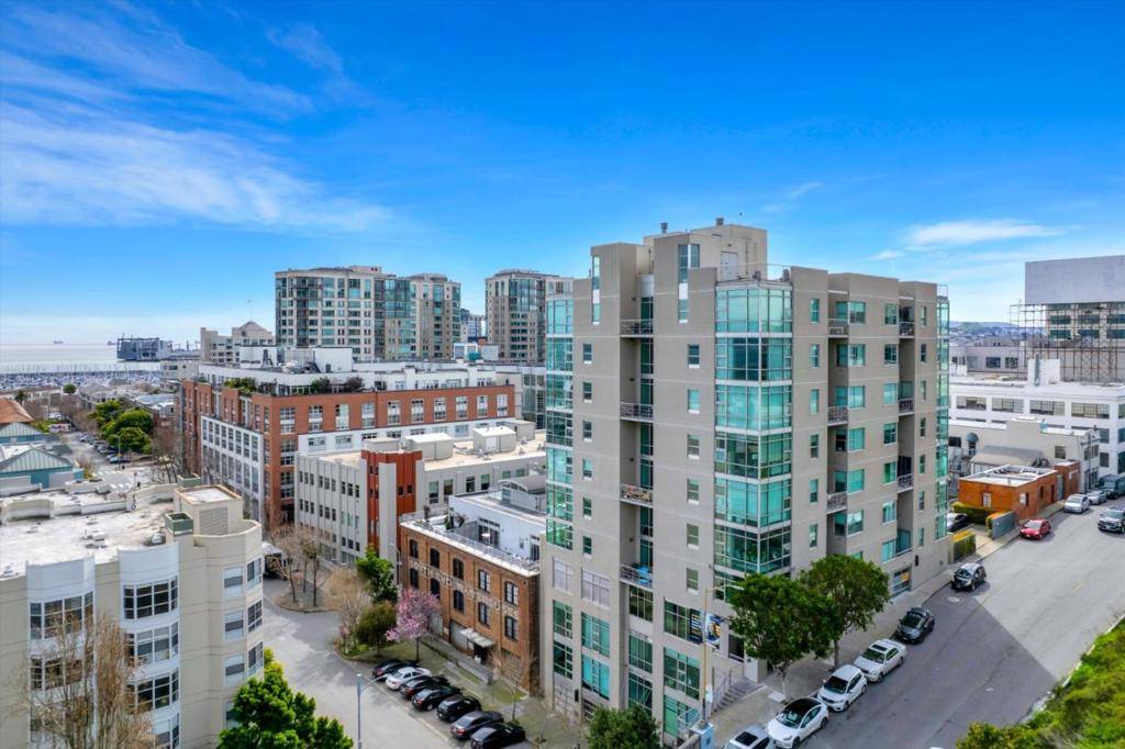 San Francisco, CA 94110,301 Bryant ST #D11